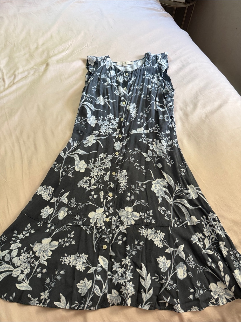 LOFT Black and White Floral Button-Front Dress